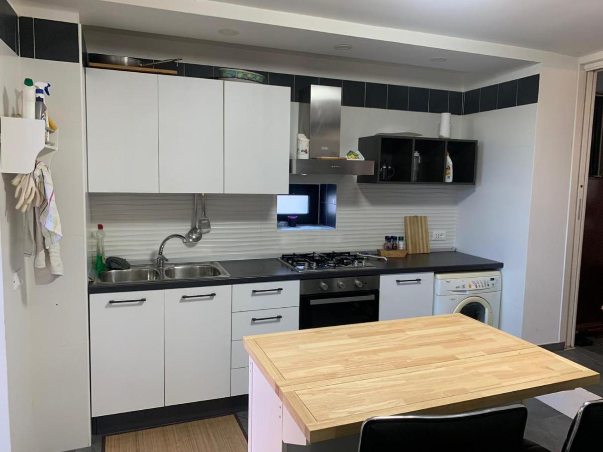 E-Noa Holiday Home 폼페이 외부 사진